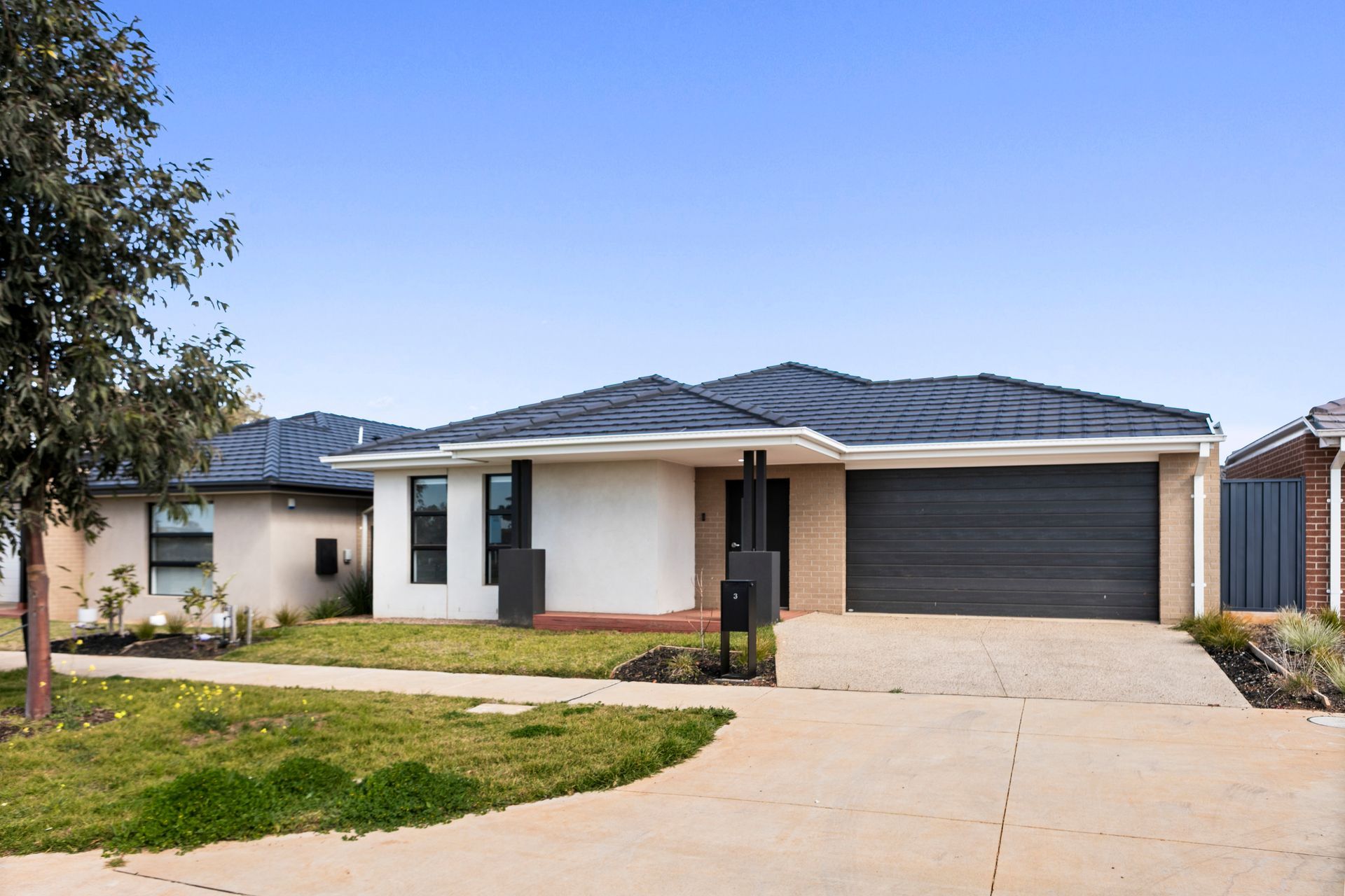 2-Participant Home with OOA | High Physical Support