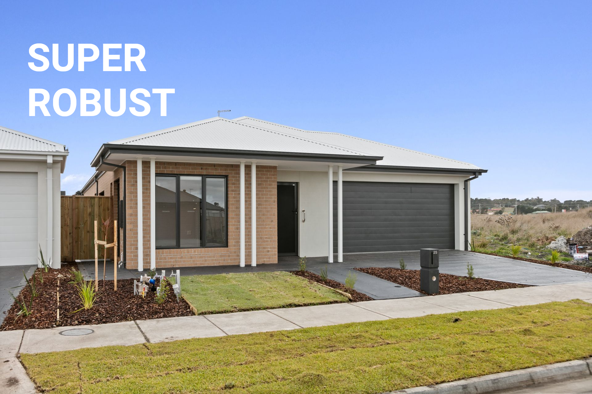 Two Independent Spaces on One Title | Robust with OOA