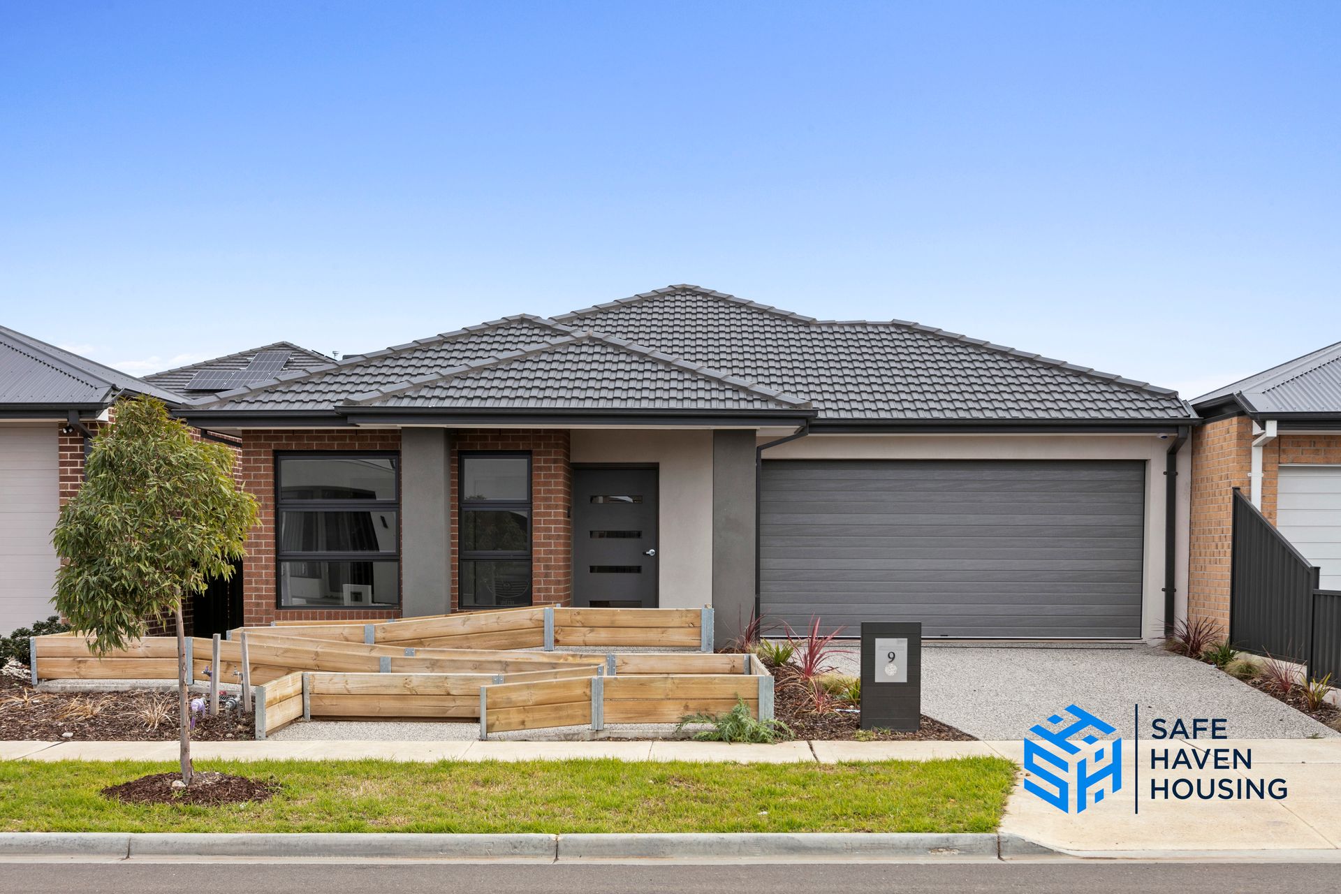 3-Participant Home with OOA | High Physical Support