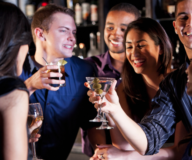 weekly trivia and live music at fizz sacramento.