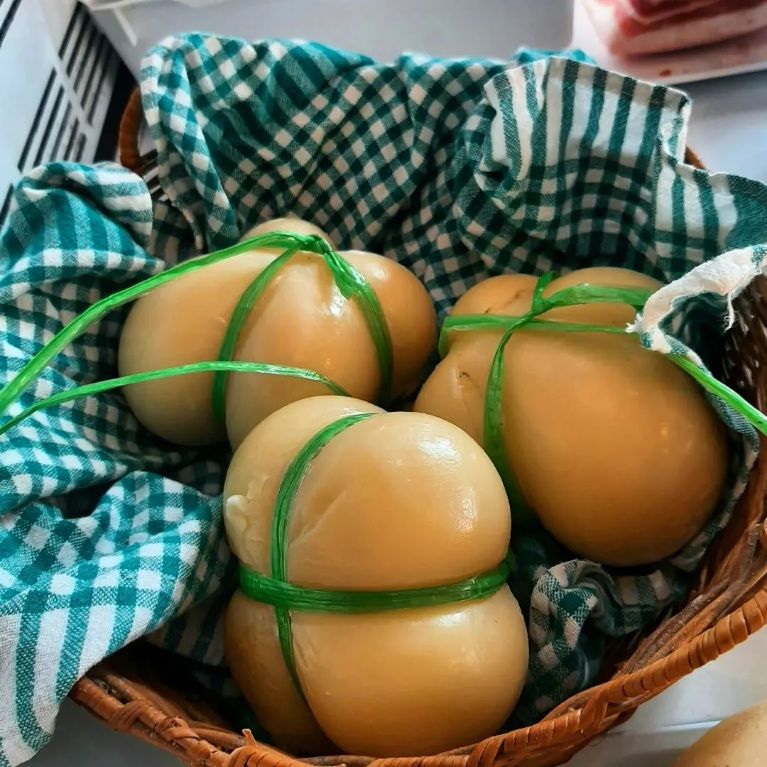 provola - la bottega del contadino, montopoli in sabina, rieti