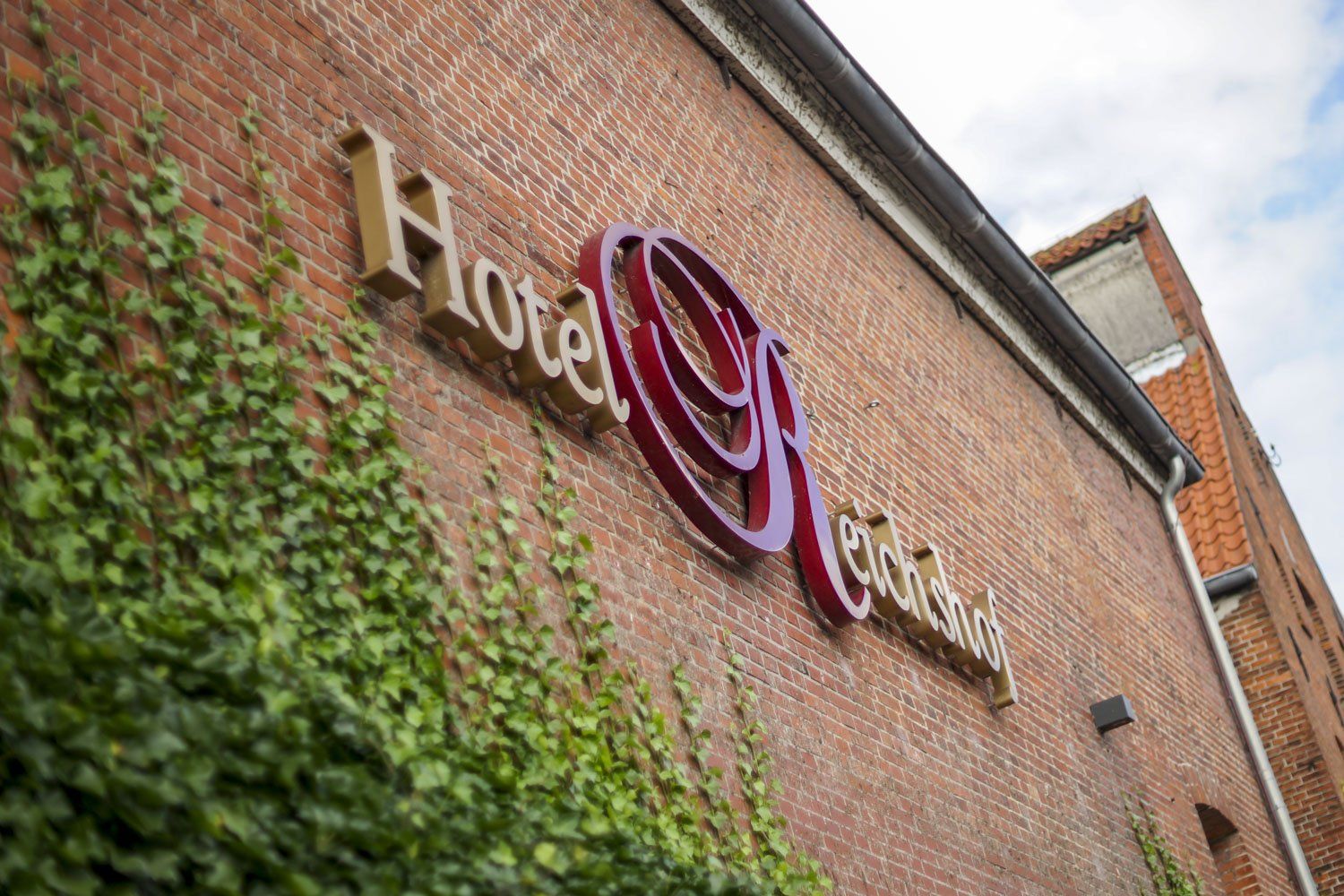 Leuchtschild Reichshof Norden