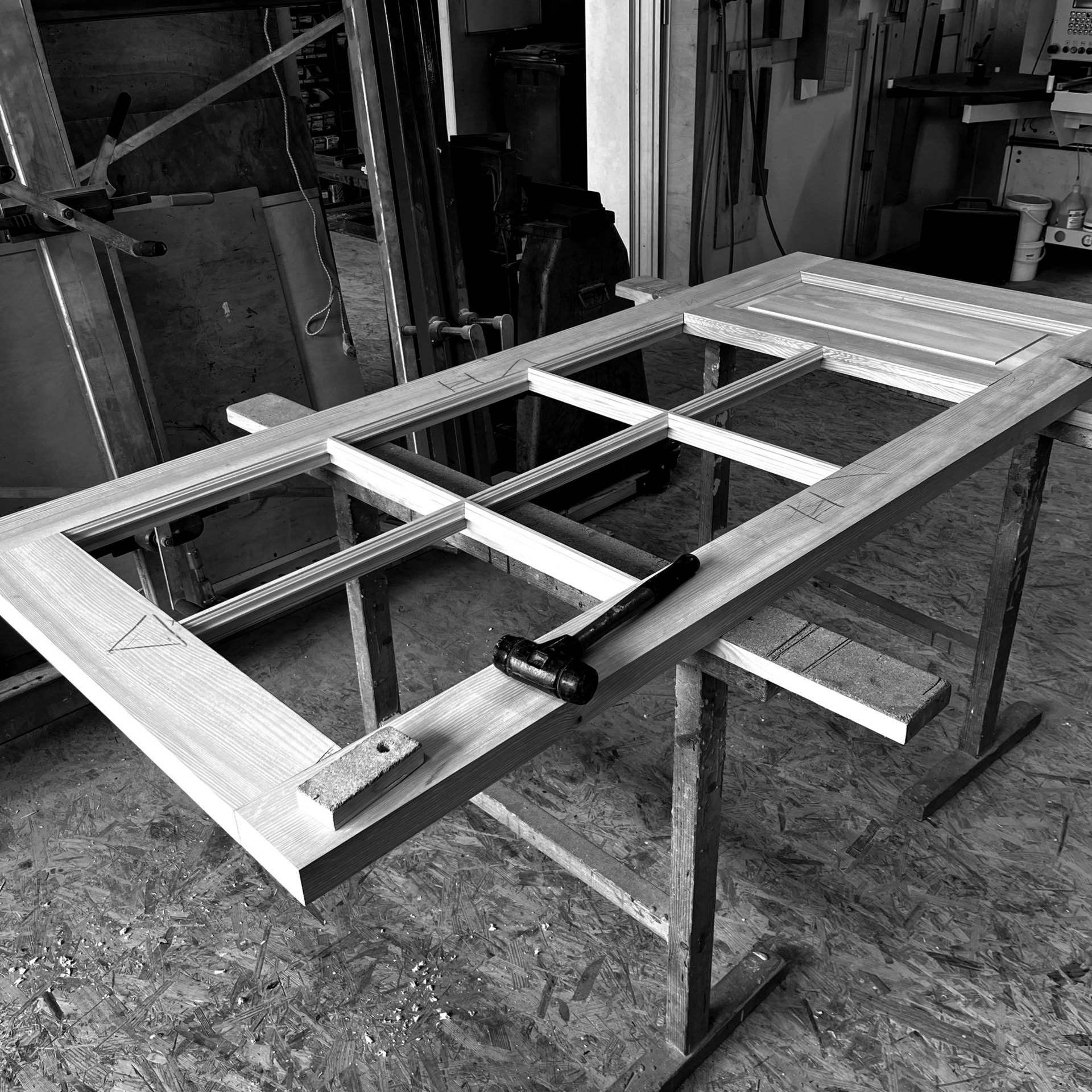 Traditionelles Schreinerhandwerk – Detailaufnahme