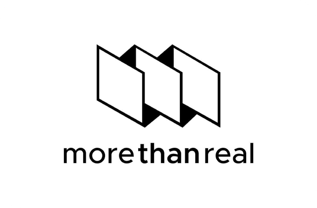 Logotipo da More Than Real em preto com símbolo geométrico sobre fundo branco.