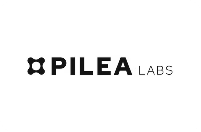 Logotipo da Pilea Labs em preto sobre fundo branco.