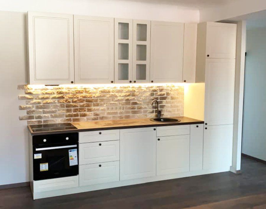 Virtuves iekārtas izgatavošana ar apgaismojumu