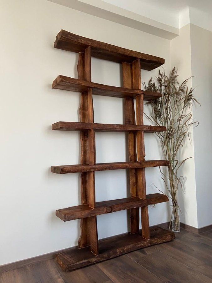 Sienas plaukts no koka