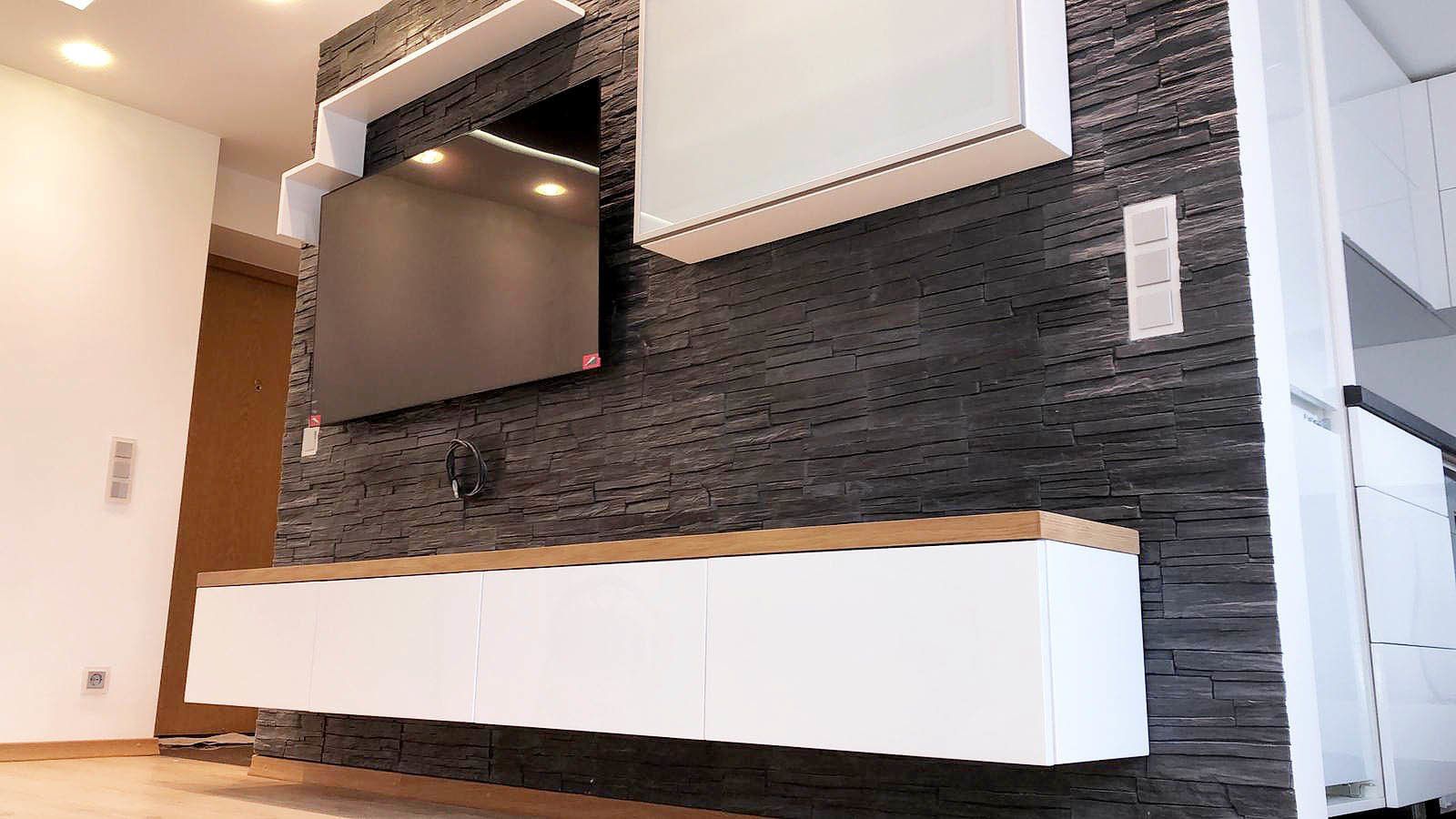 Viesistabas mēbeles, tumšā un baltā krāsā