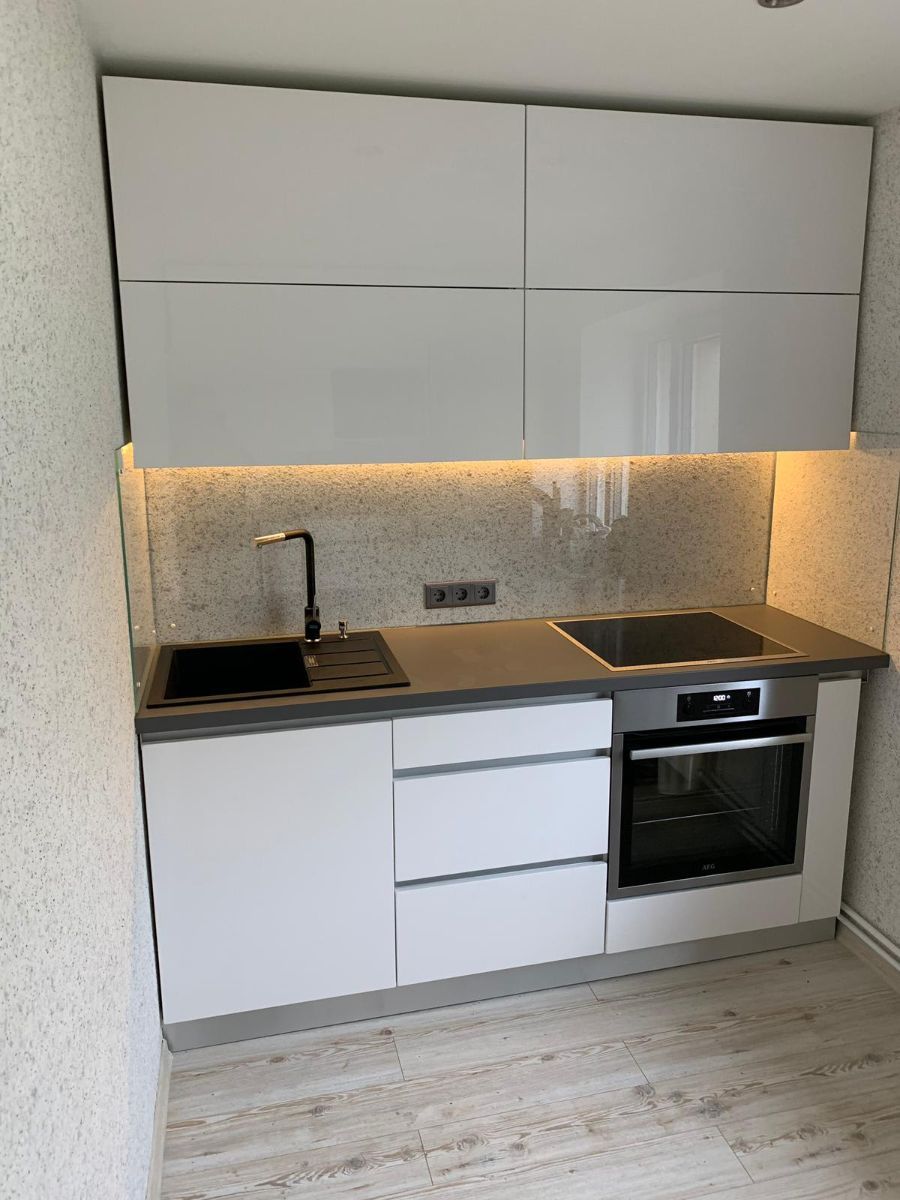 Virtuves mēbeles 13