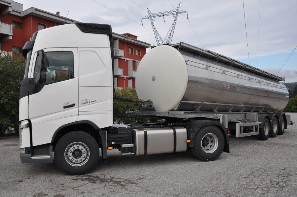 autocisterna per acqua