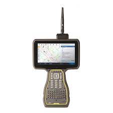 Cela ressemble à un téléphone portable avec une télécommande attachée.