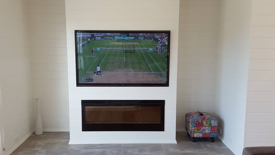 White Room With TV Wall | Central Coast, NSW | TVCR Help