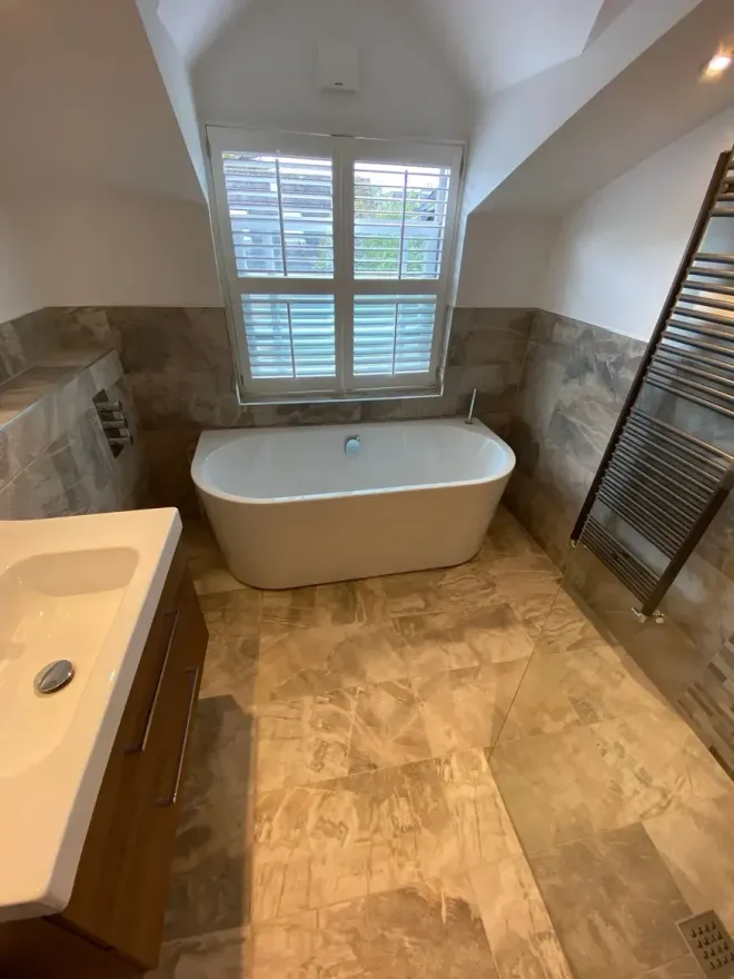 A small bathroom that was designed by our expert bathroom designers in our Ascot, Berkshire bathroom and tile showroom.