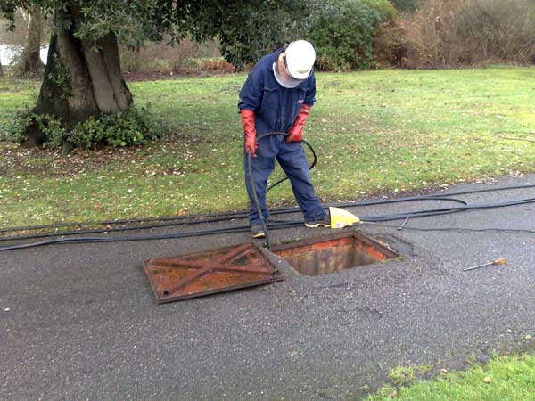 operatore azienda di spurghi