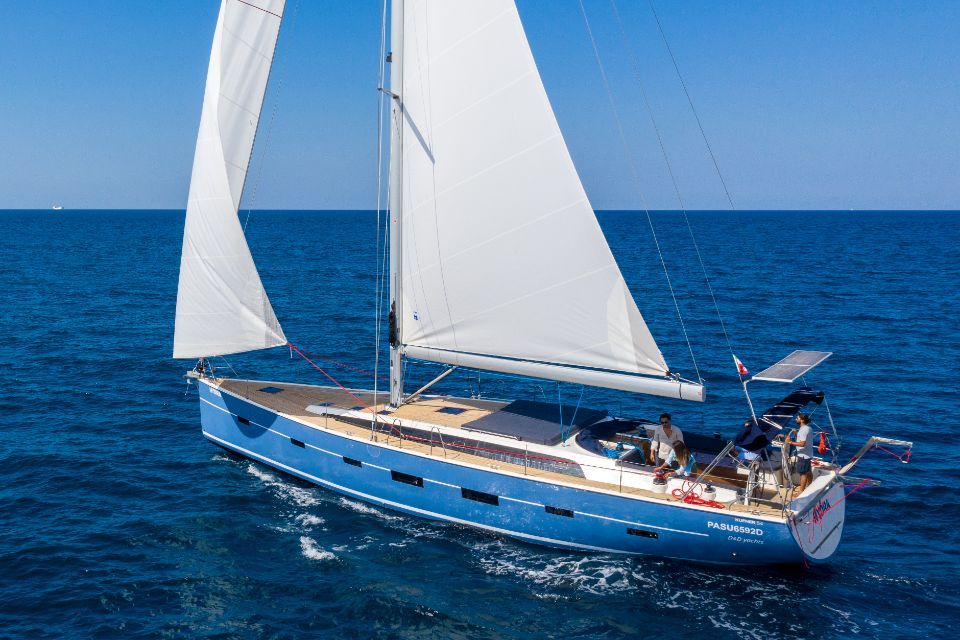 barca a vela Hydra in navigazione