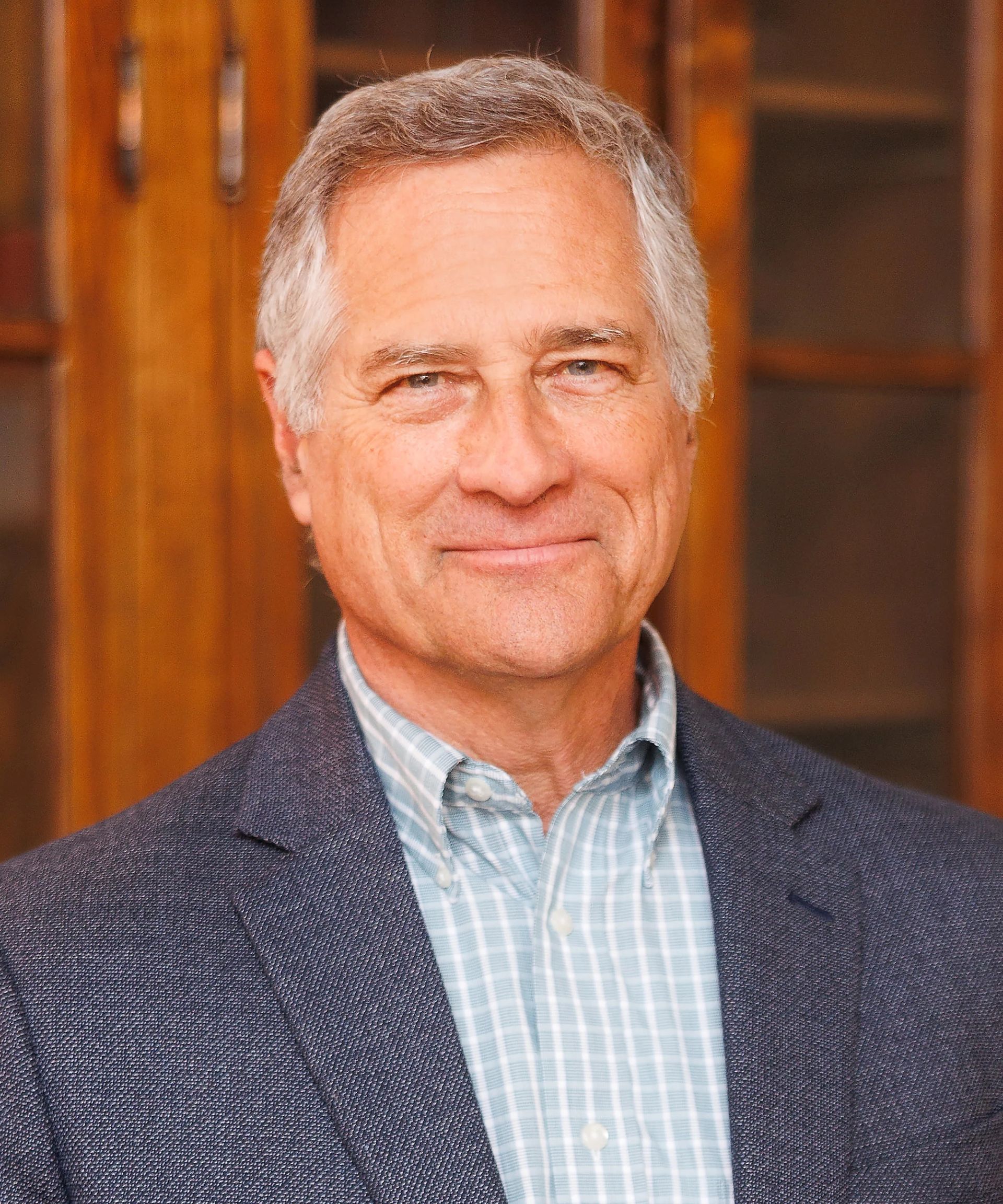 Mark Sanders headshot