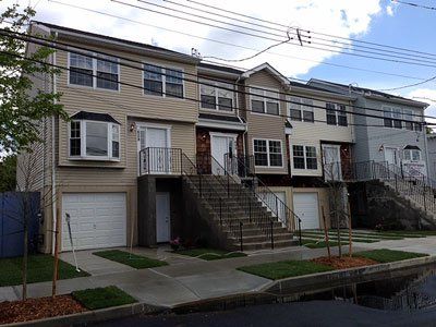 City Island Townhouses