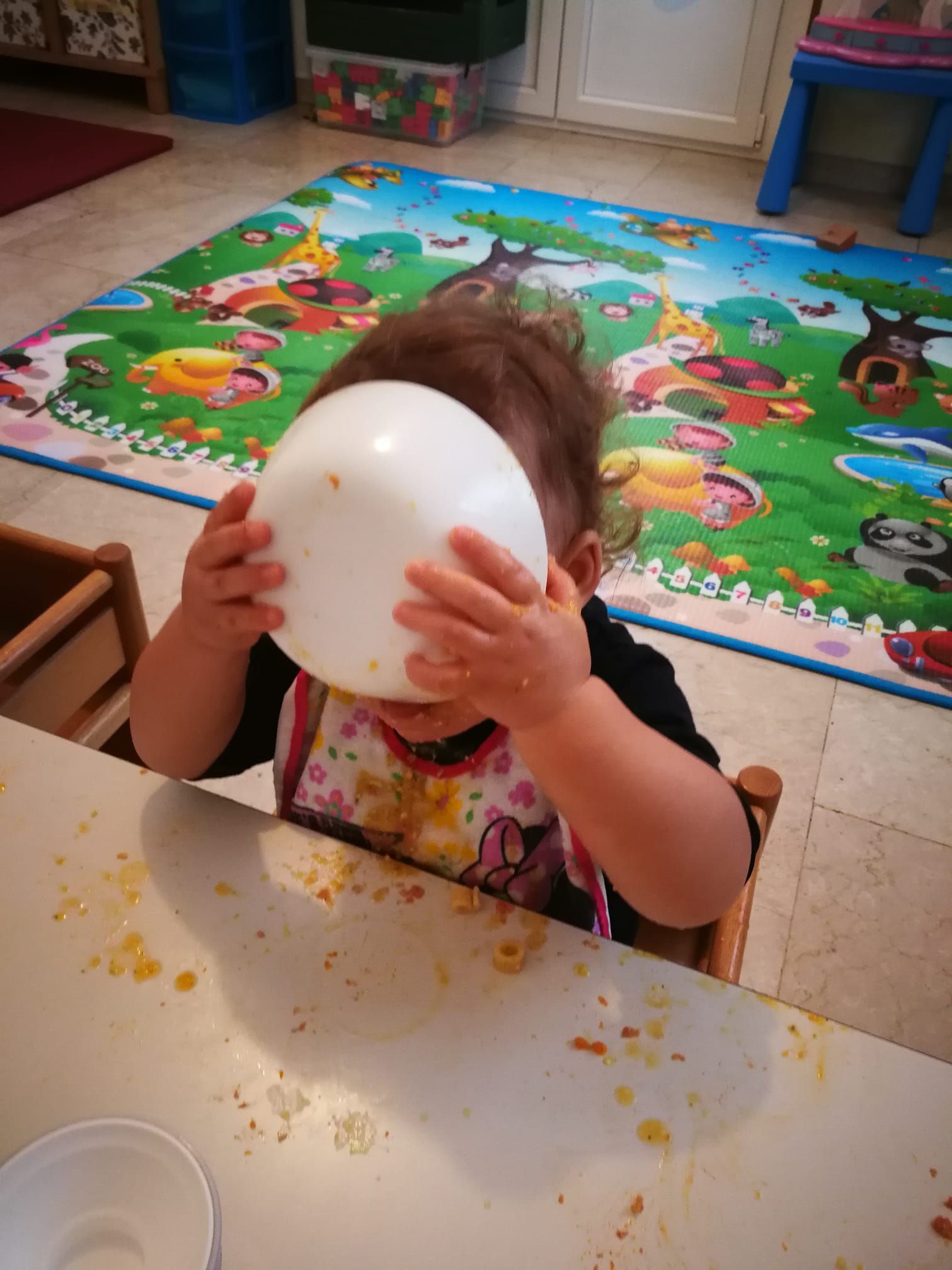 Asilo nido con mensa interna