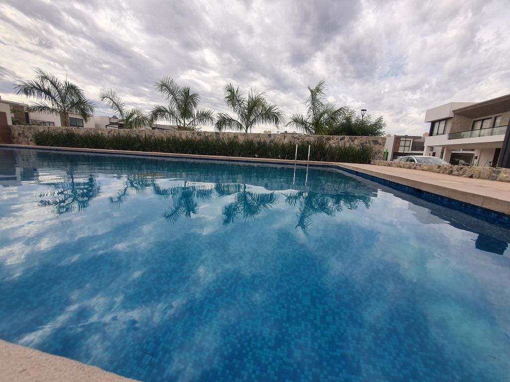 INMOBILIARIA VENZA PLUS BIENES RAICES