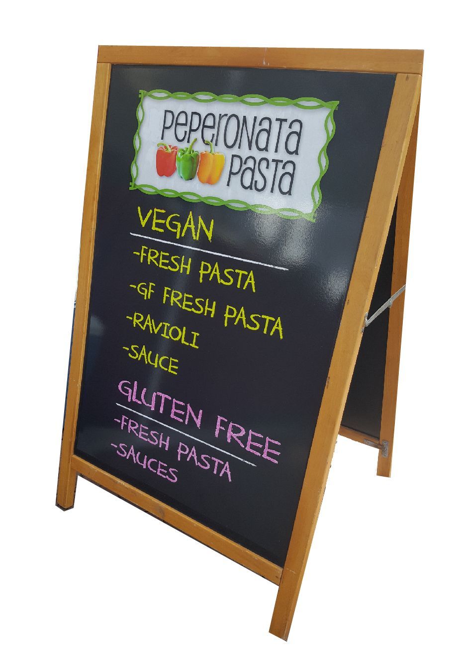 A sign that says peperonata pasta on it