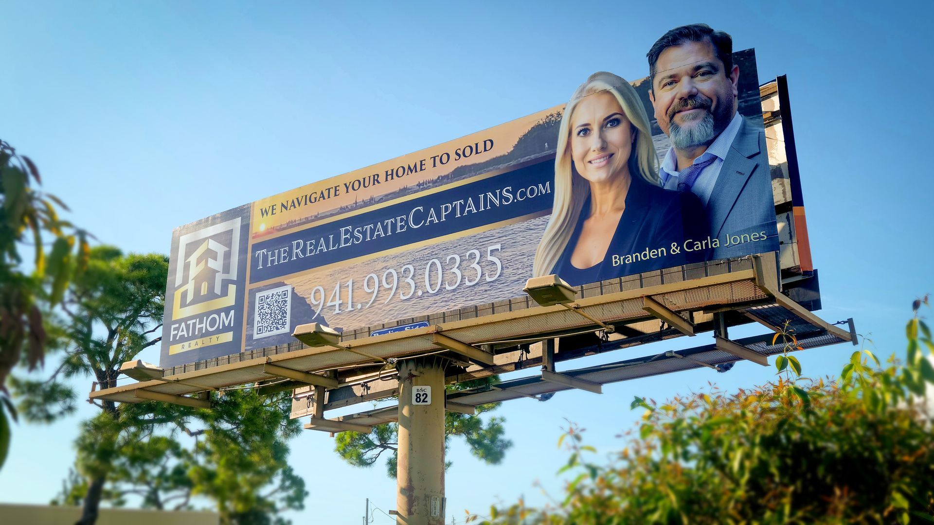 Billboard advertising 