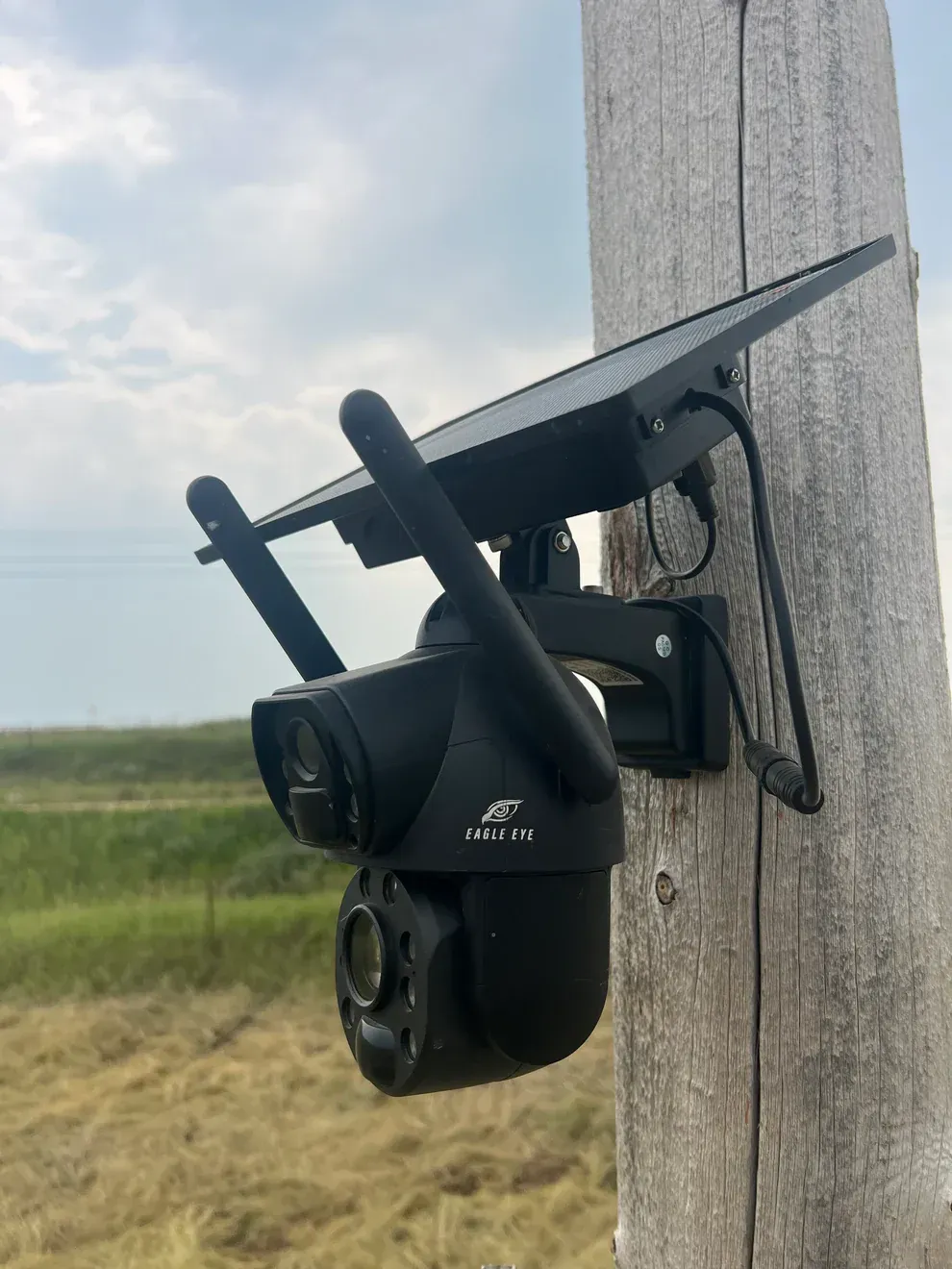 cellular game camera