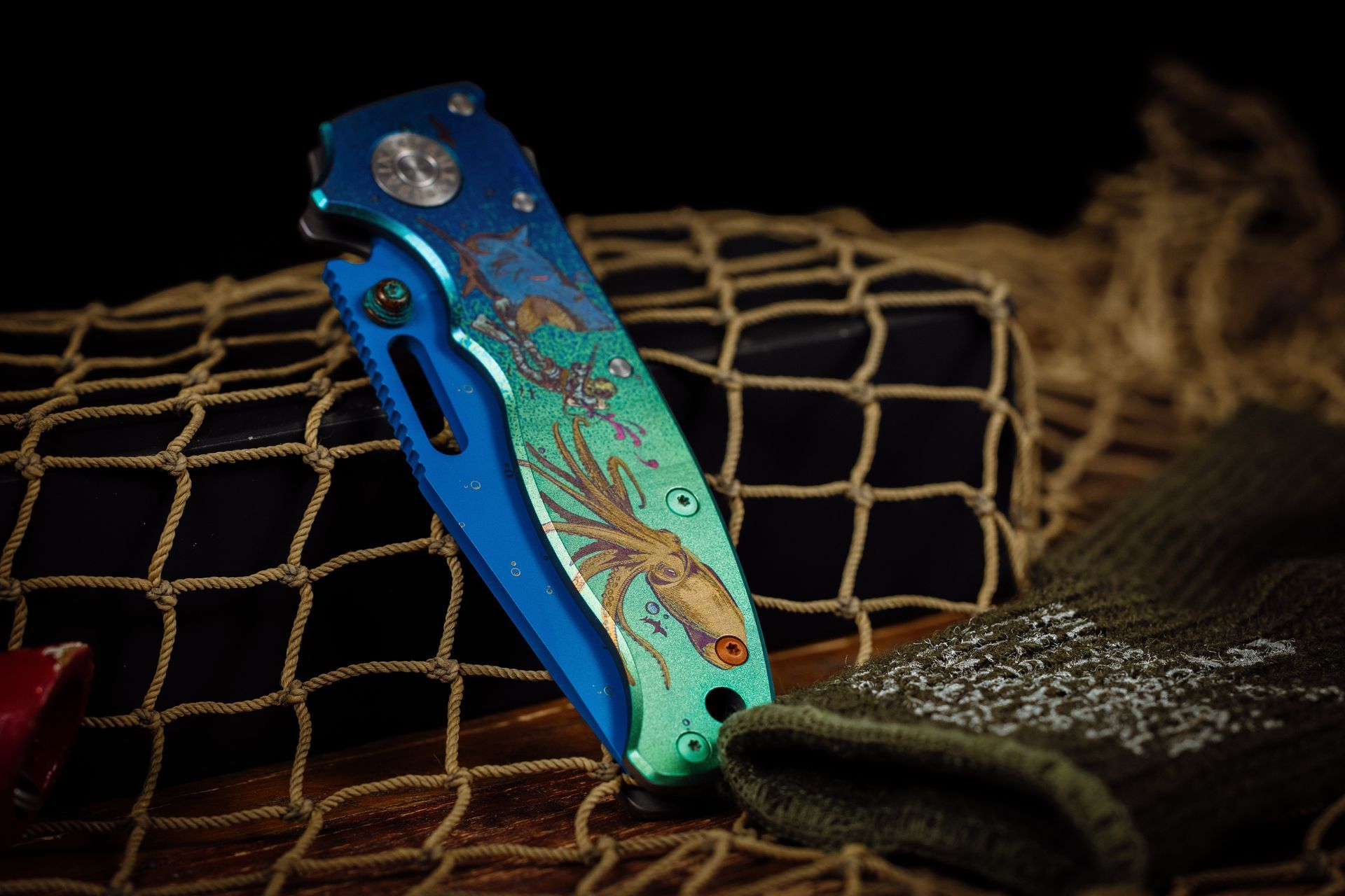 Open and closed composite image of the Northern Knives x Colorful Filth Benchmade Bugout