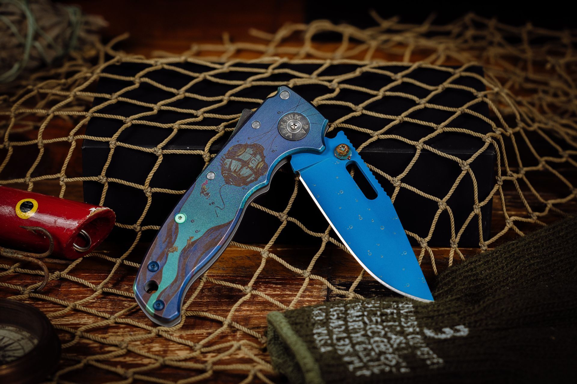 Northern Knives x Colorful Filth Benchmade Bugout Clip Side