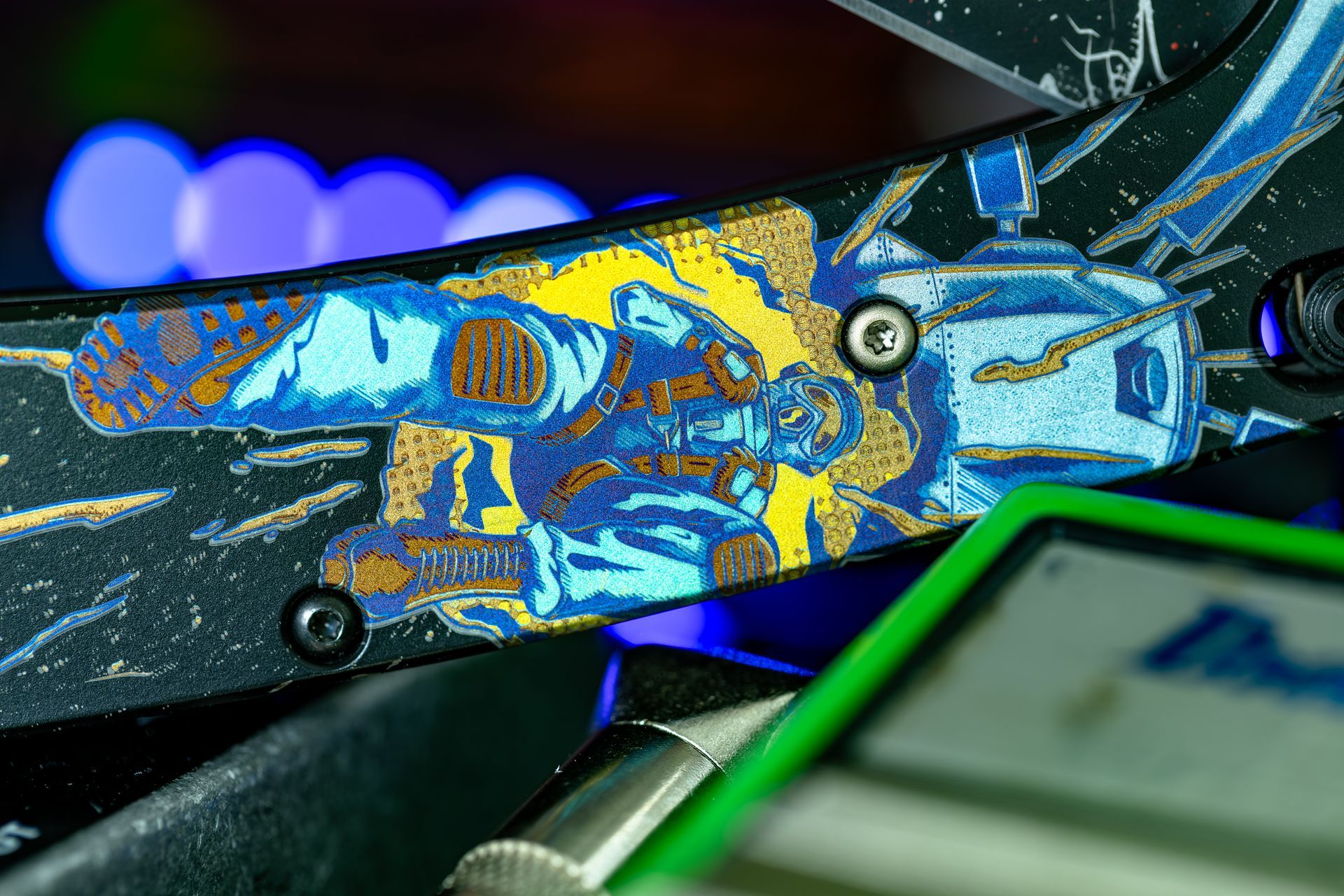 Open and closed composite image of the Northern Knives x Colorful Filth Benchmade Bugout