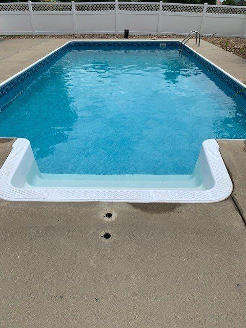 Vinyl Liner installed by Icon Pools, LLC