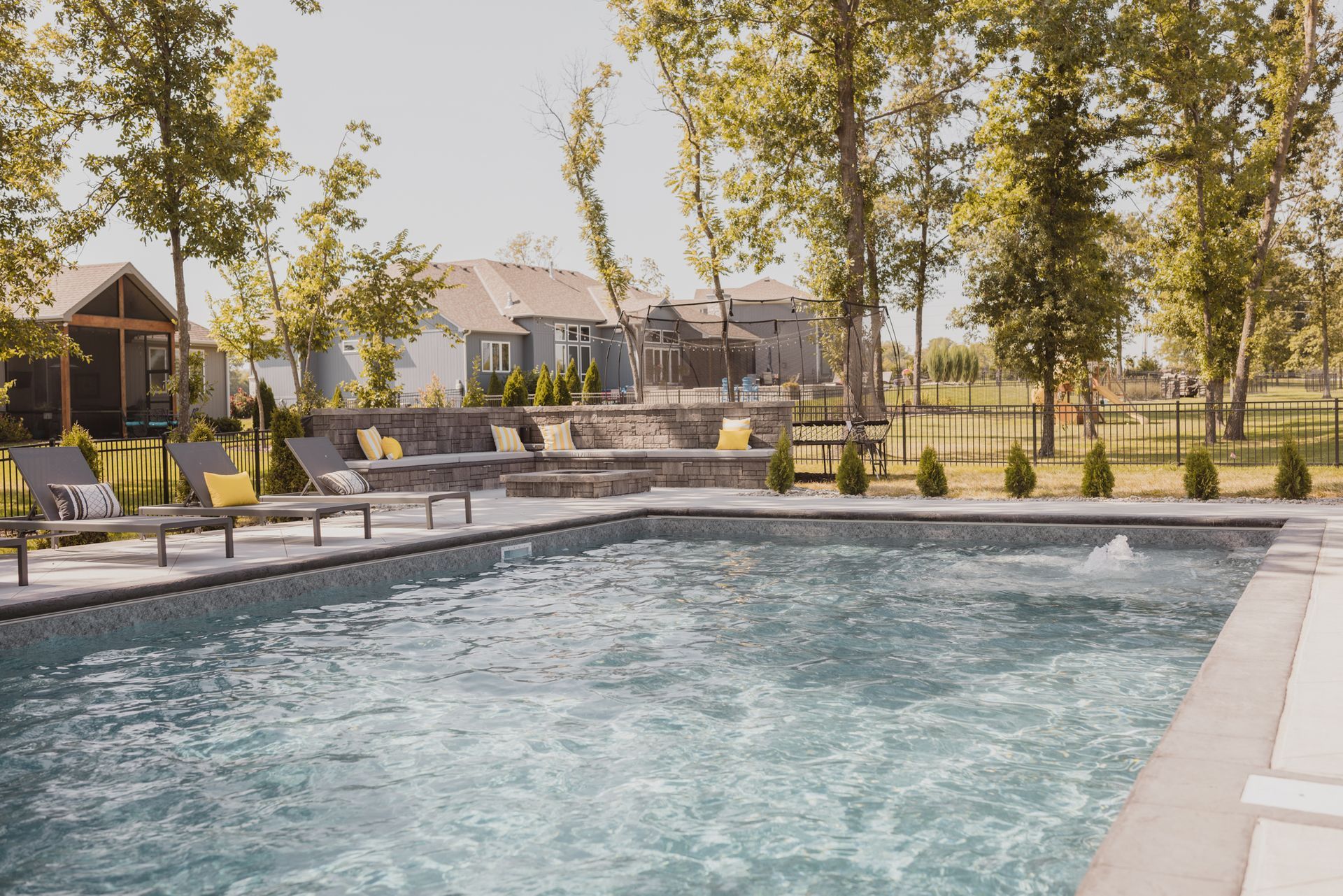 Vinyl liner pool