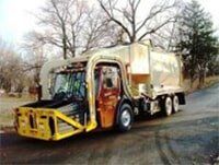 Front Loader Garbage Truck - Garbage Removal Services in Forreston, IL
