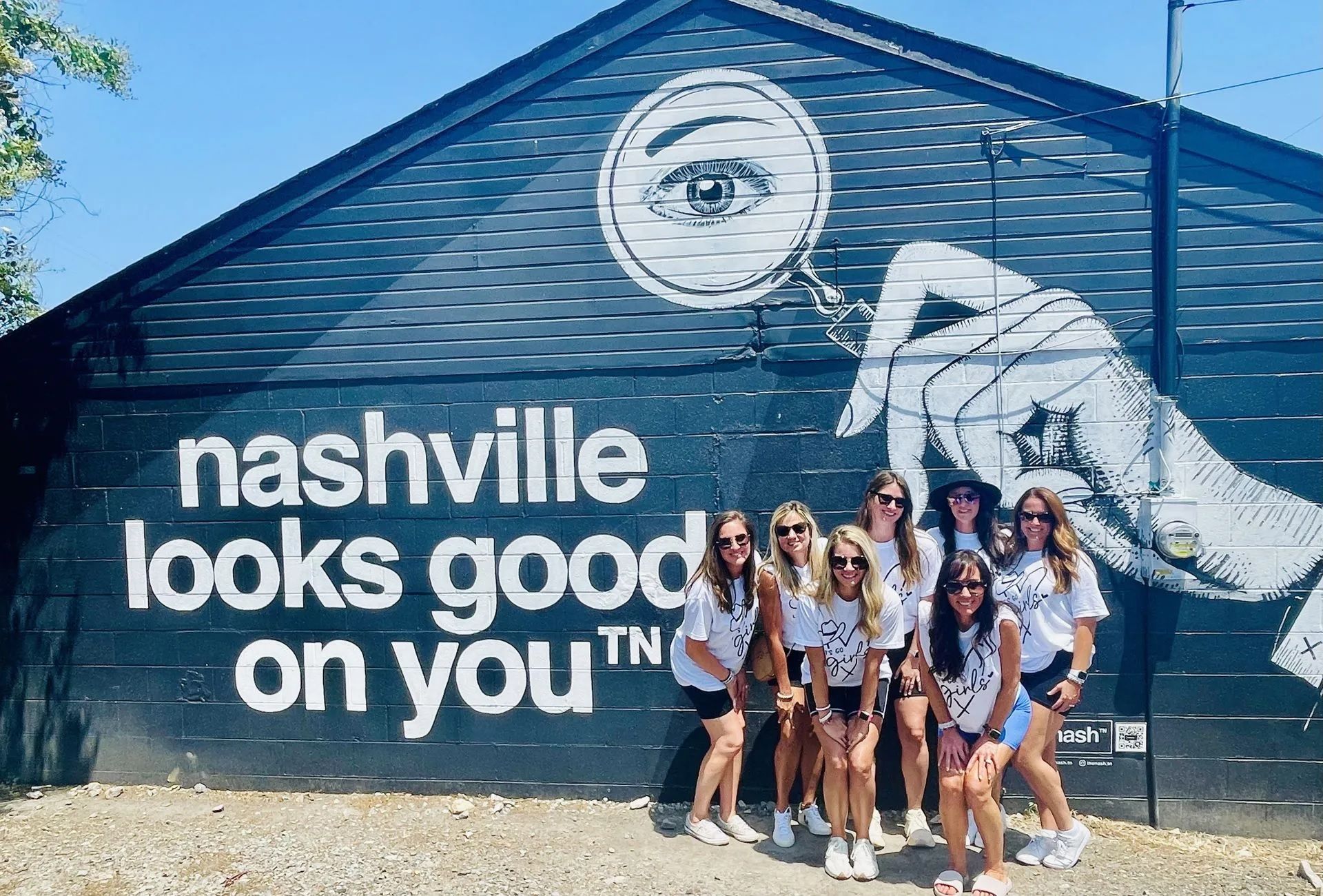 Exploring the Heart of Country Music: A Guide to Music City Tours in 