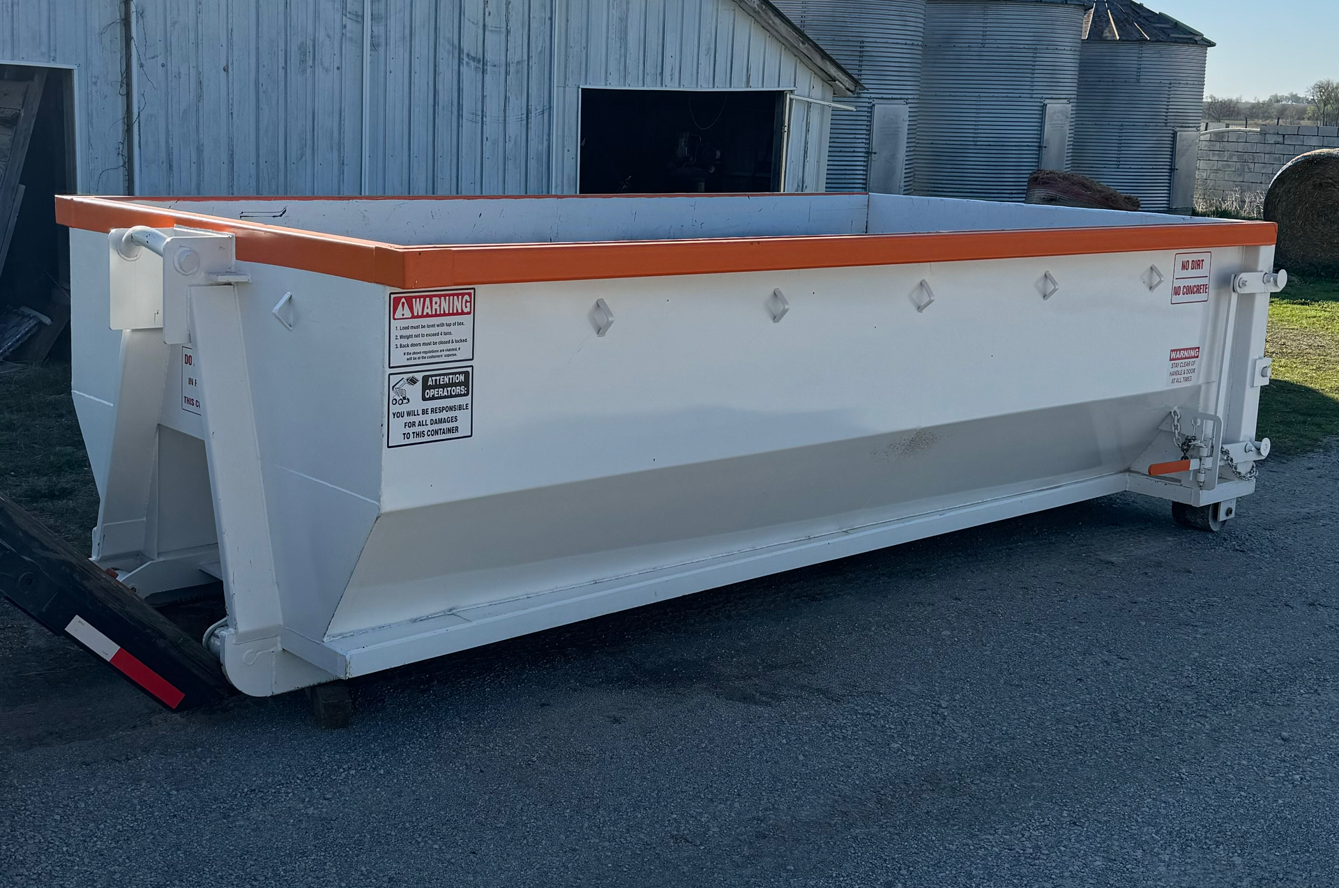 Dumpster Rentals Olathe KS | Fall Projects Made Easy