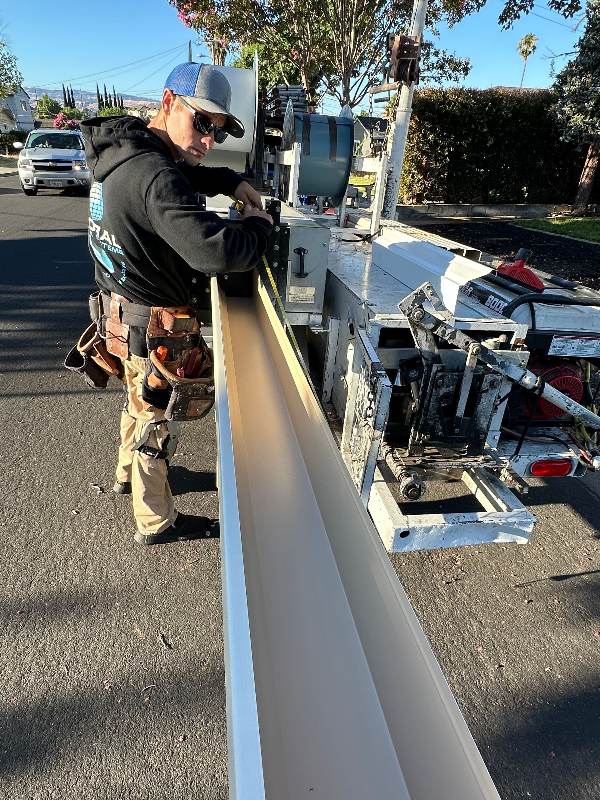 gutter machine,gutter service