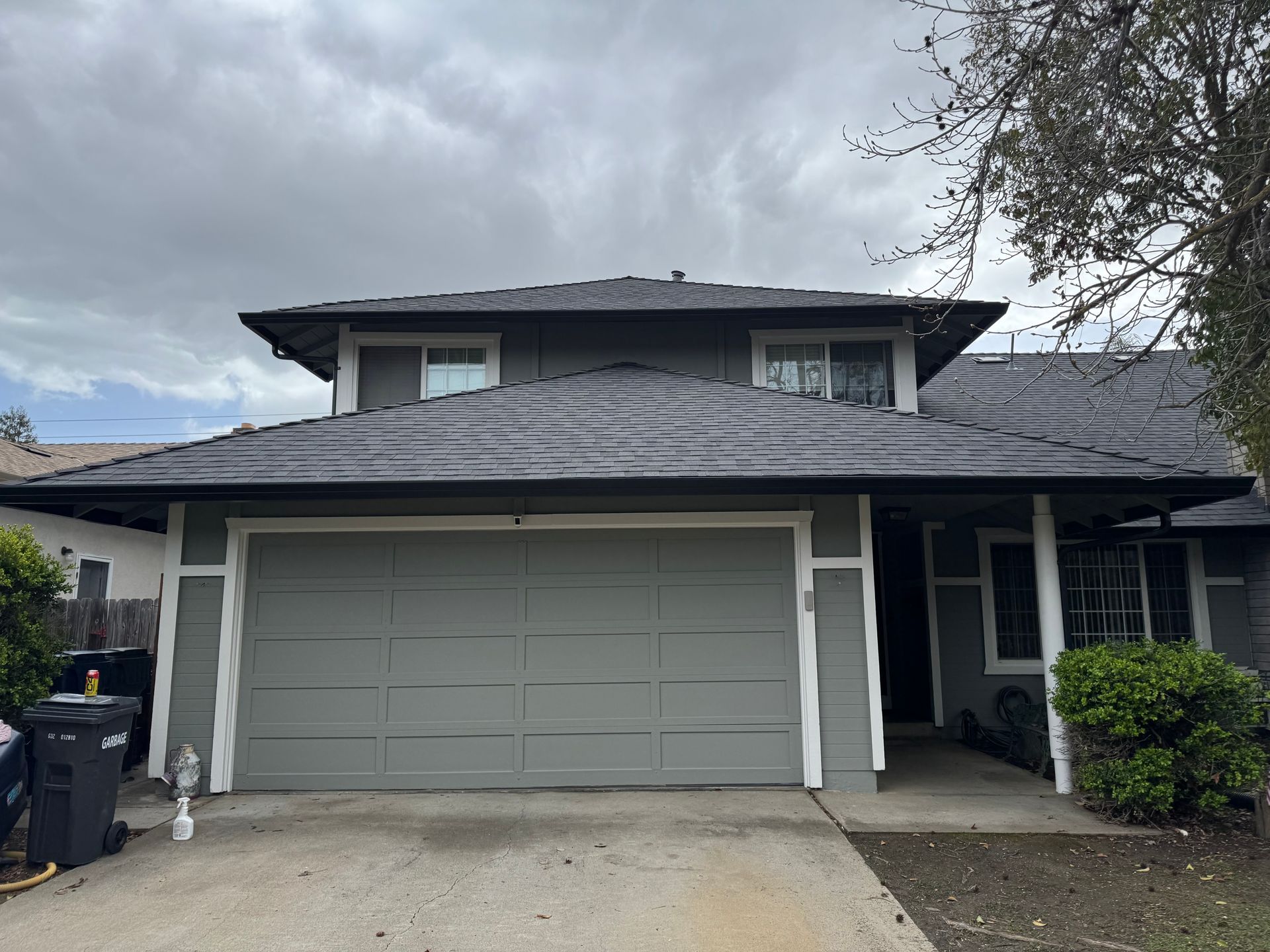dark gutters with screens