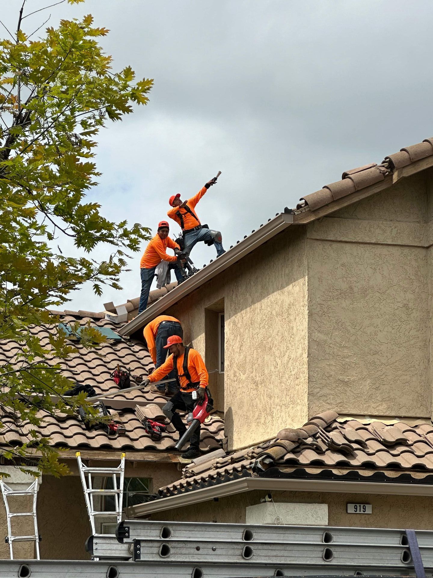 gutter installation expert,gutter installers