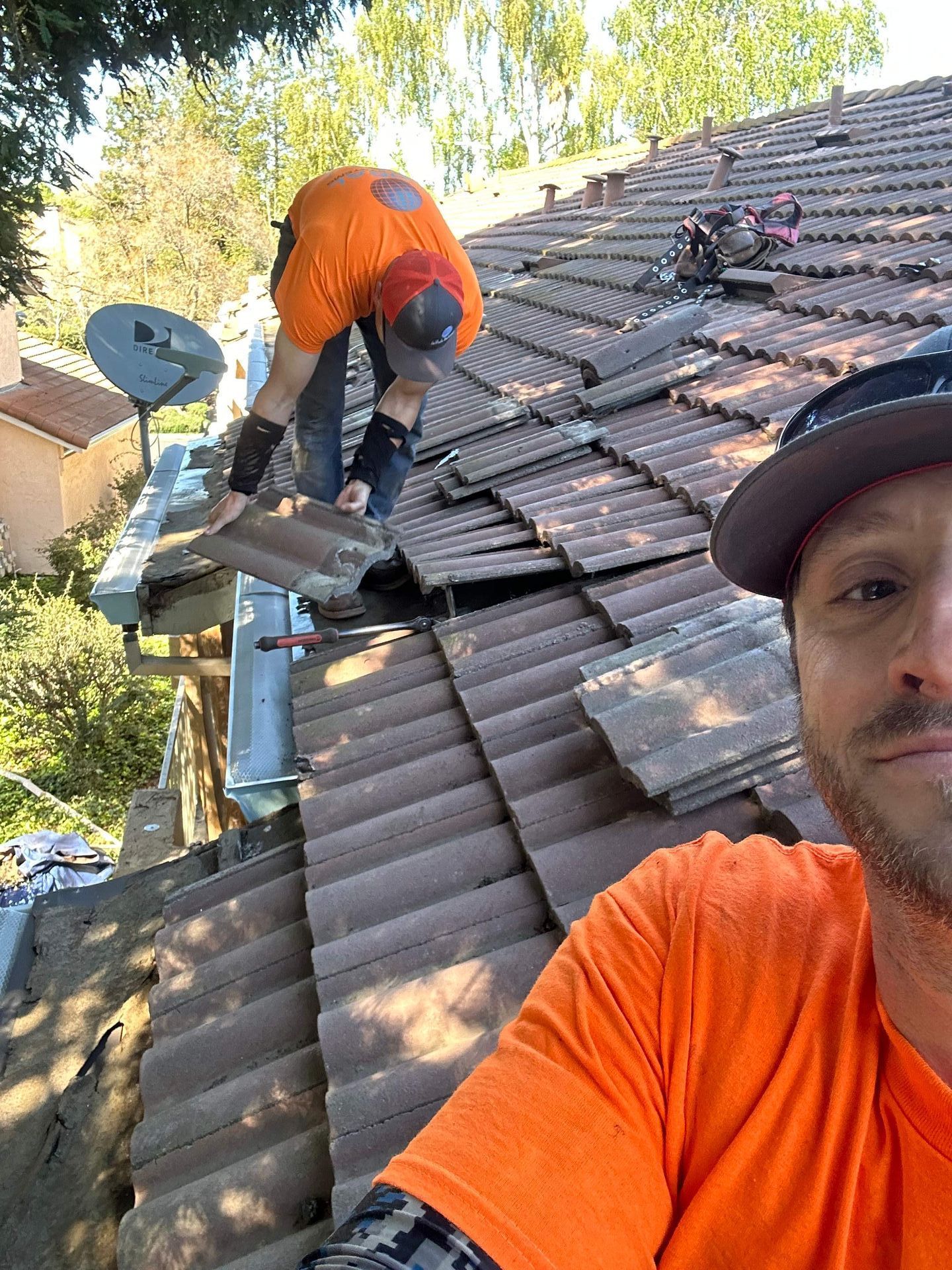 tile roof removal,tile roof gutter process