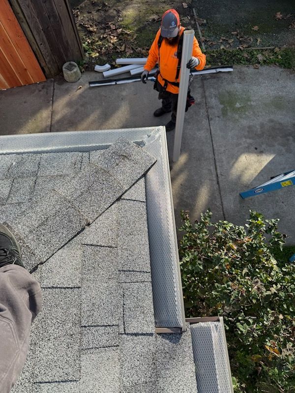 gutter and gutter screen installation