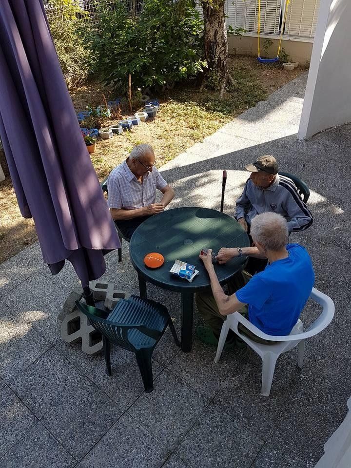 attività ricreative e all'aperto svolte dagli anziani della Residenza Villa Silvana a Salice Terme