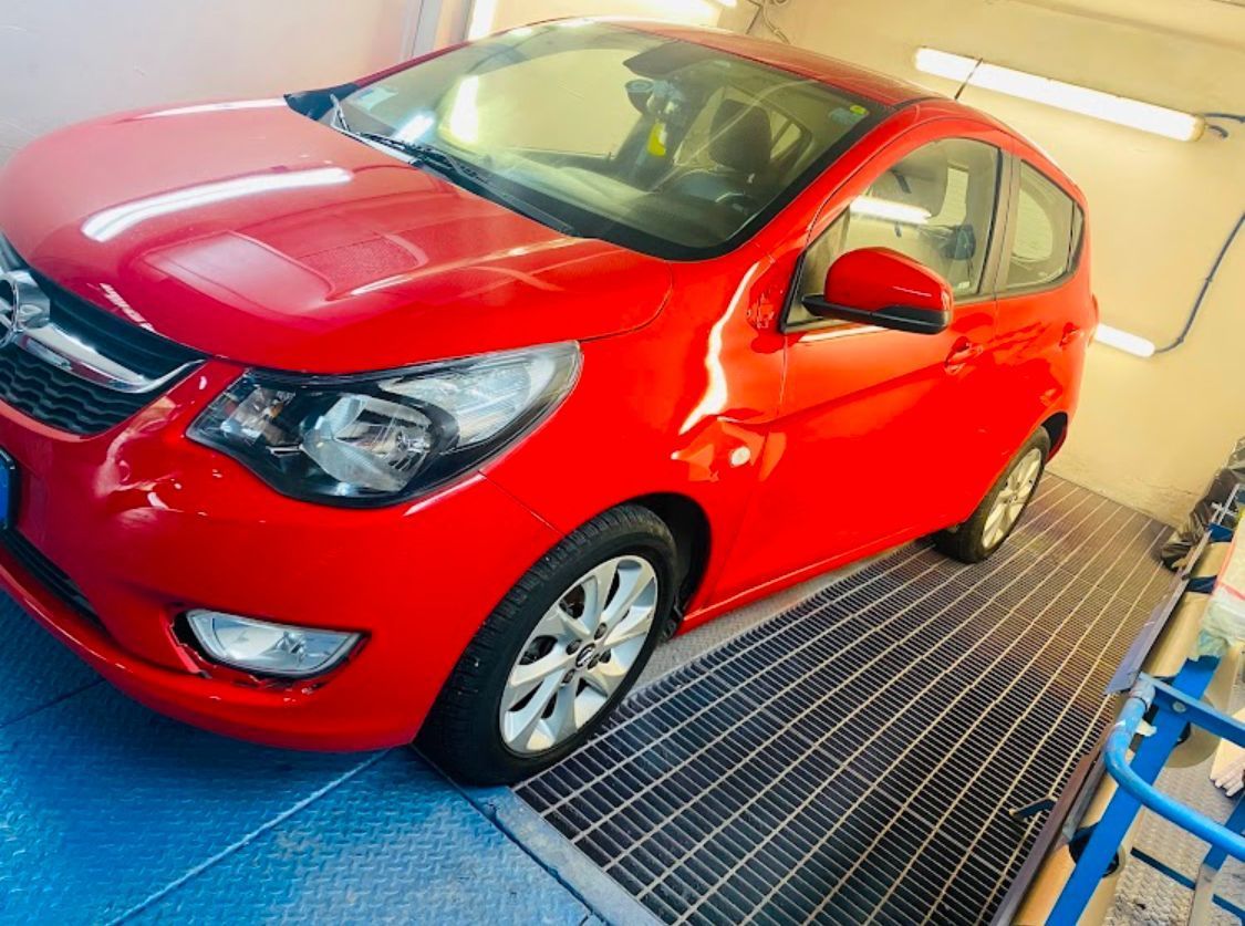 Riparazioni di carrozzeria auto