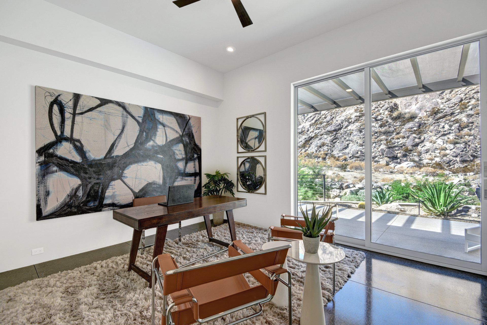 Screen House Palm Springs | Home Office