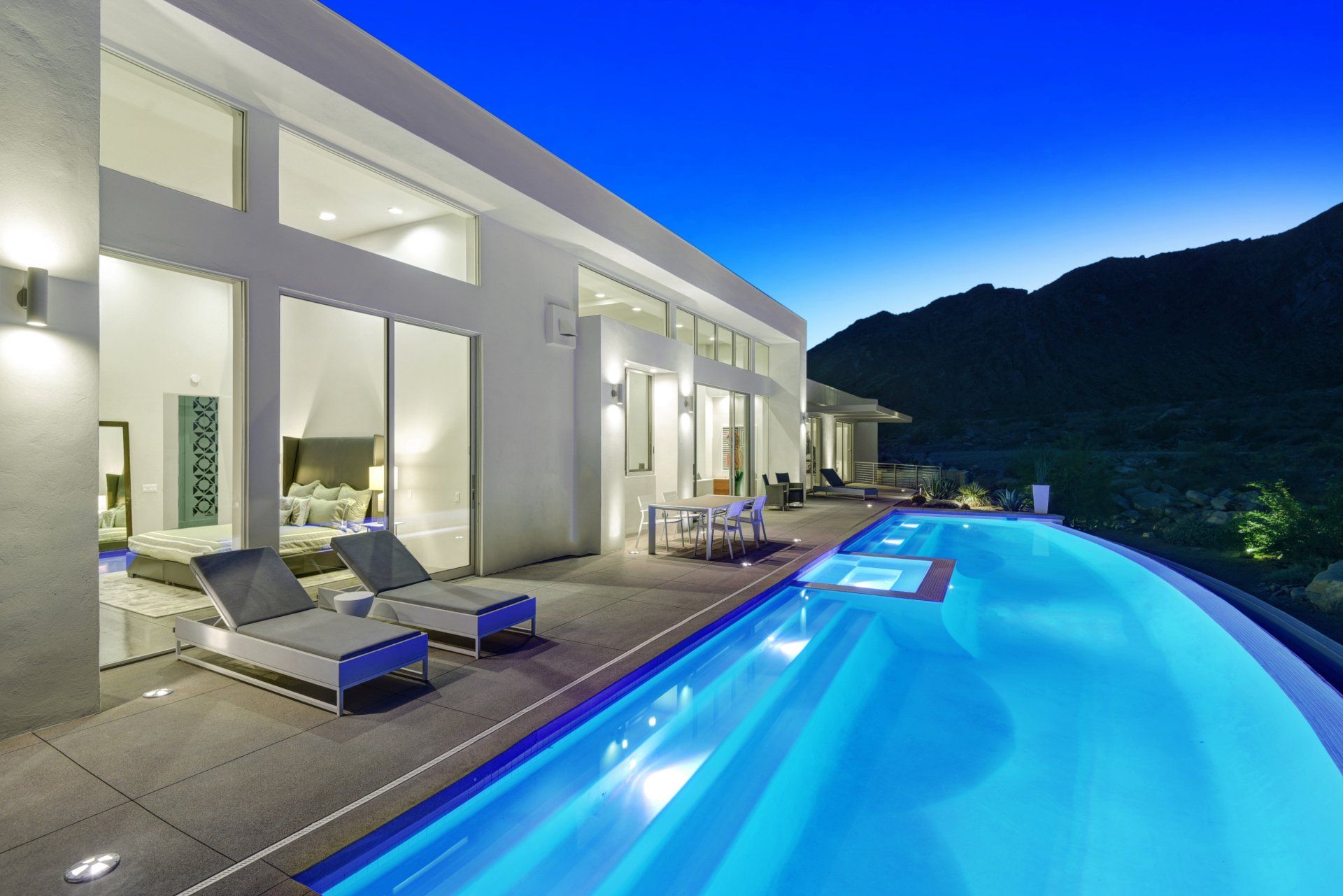 Screen House Palm Springs | Pool Night