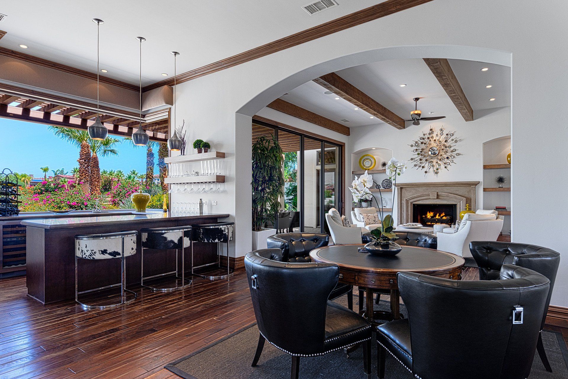 Toscana Country Club | Game Table