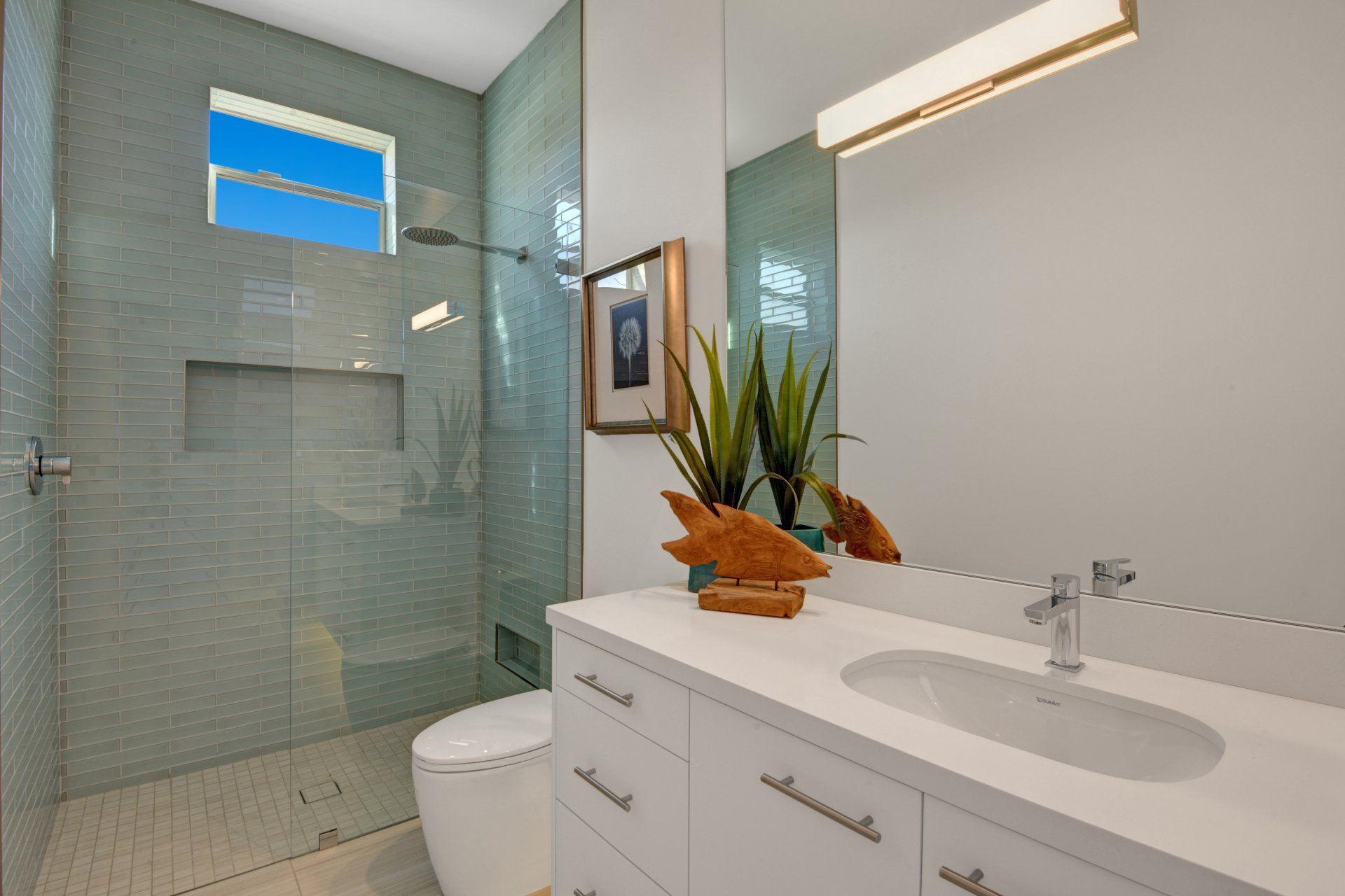 Bogart Trail | Casita bathroom