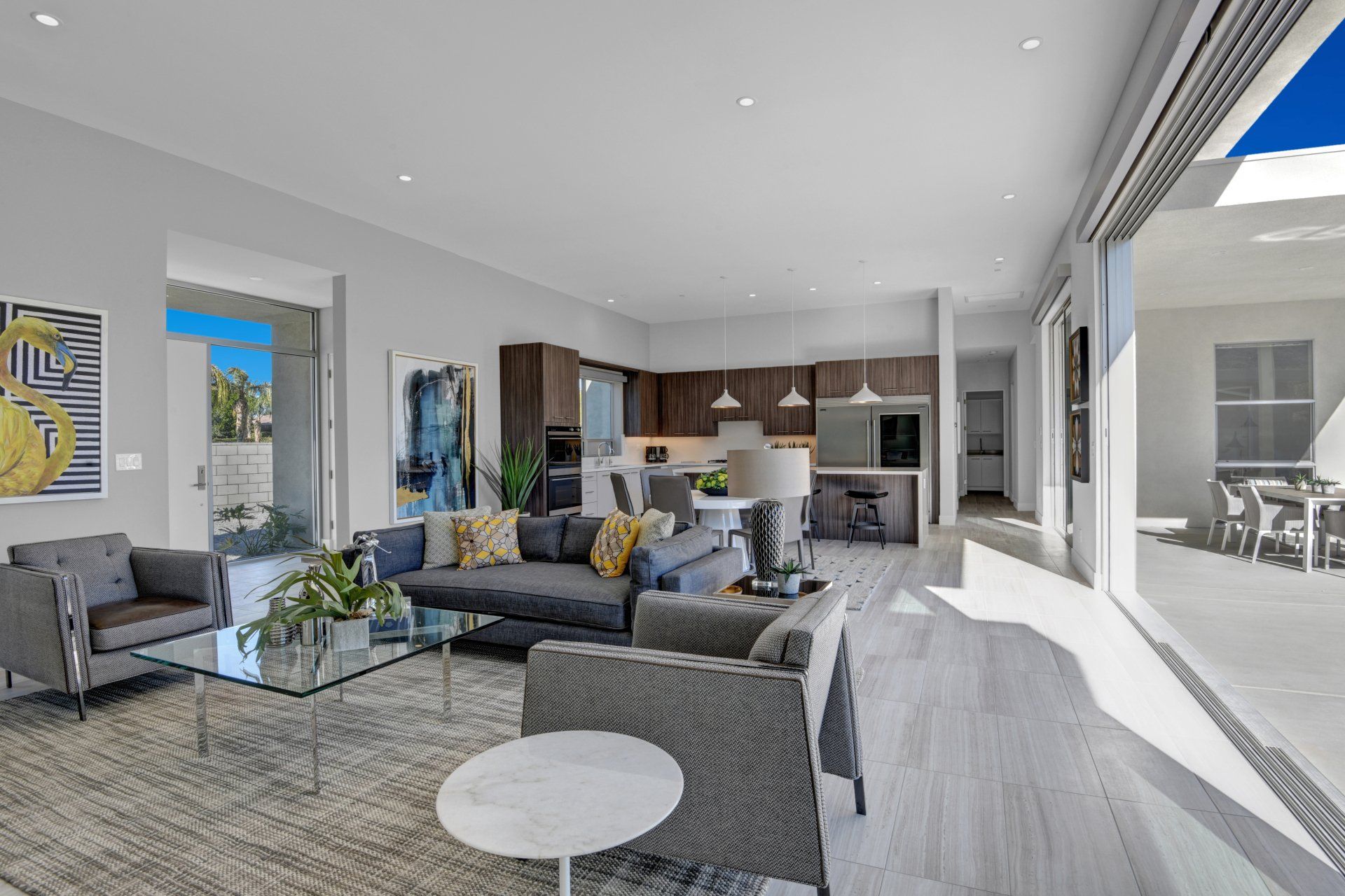 Bogart Trail living room with view to kitchen