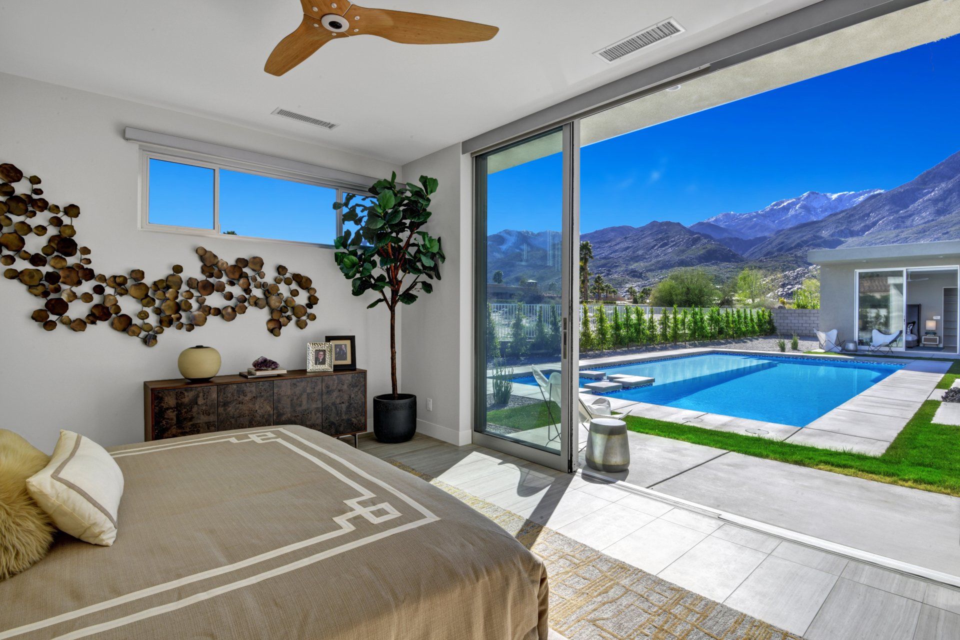 Bogart Trail | Master Bedroom with view to pool