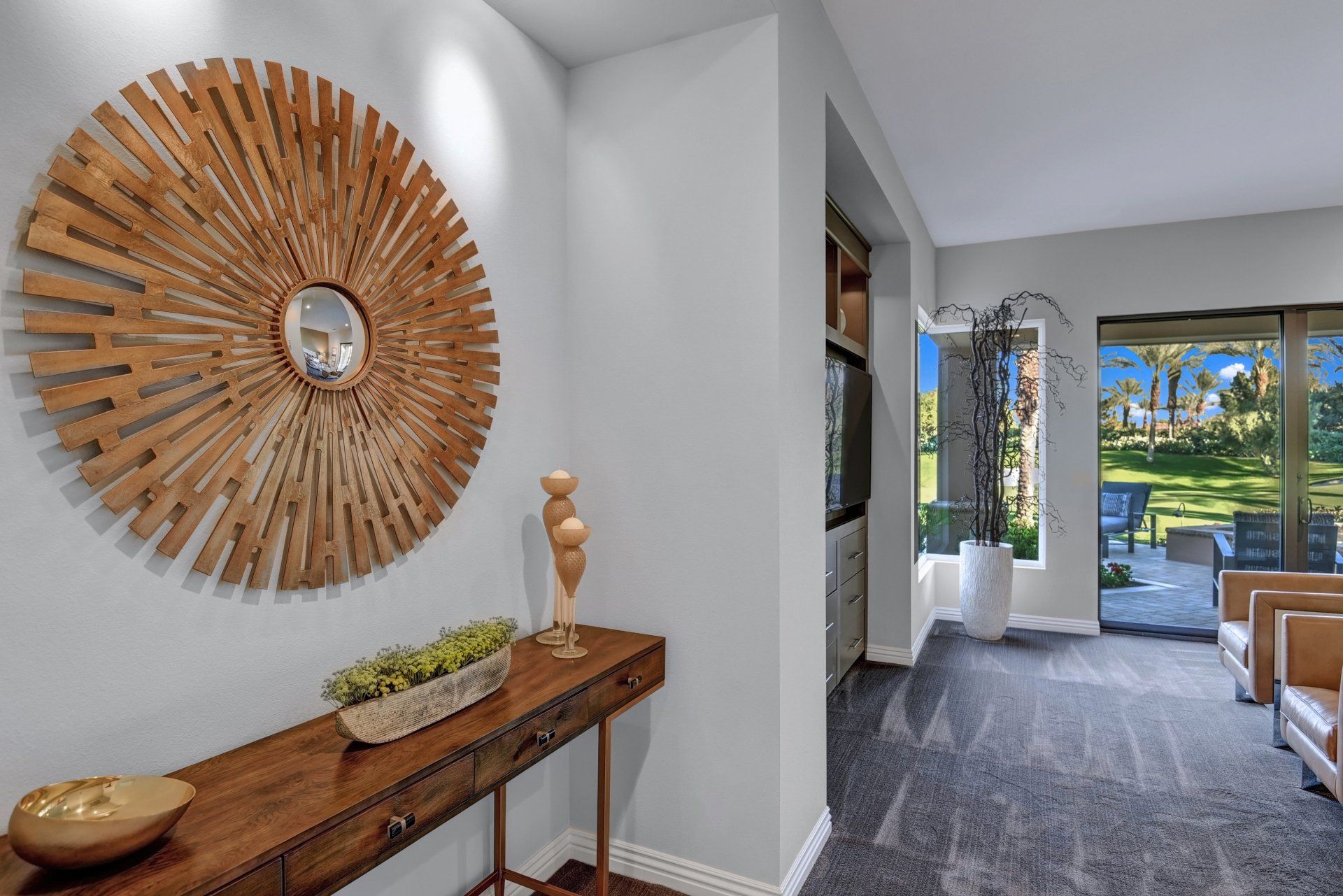 Toscana CC | Master Bedroom Entry