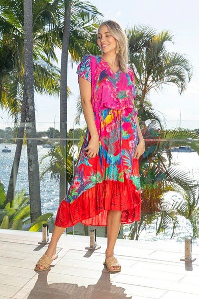 Fashion Model Girl Wearing Stylish summer dress — Women’s Boutique Mid North Coast