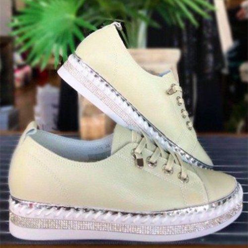 Beige coloured shoes — Women’s Boutique Mid North Coast